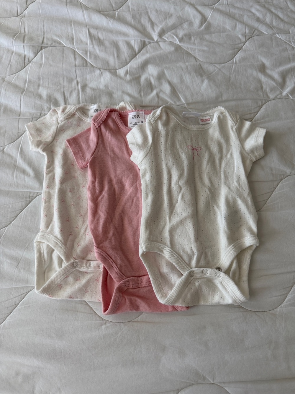 ZARA 3 pack short sleeve onesie size 1-3m